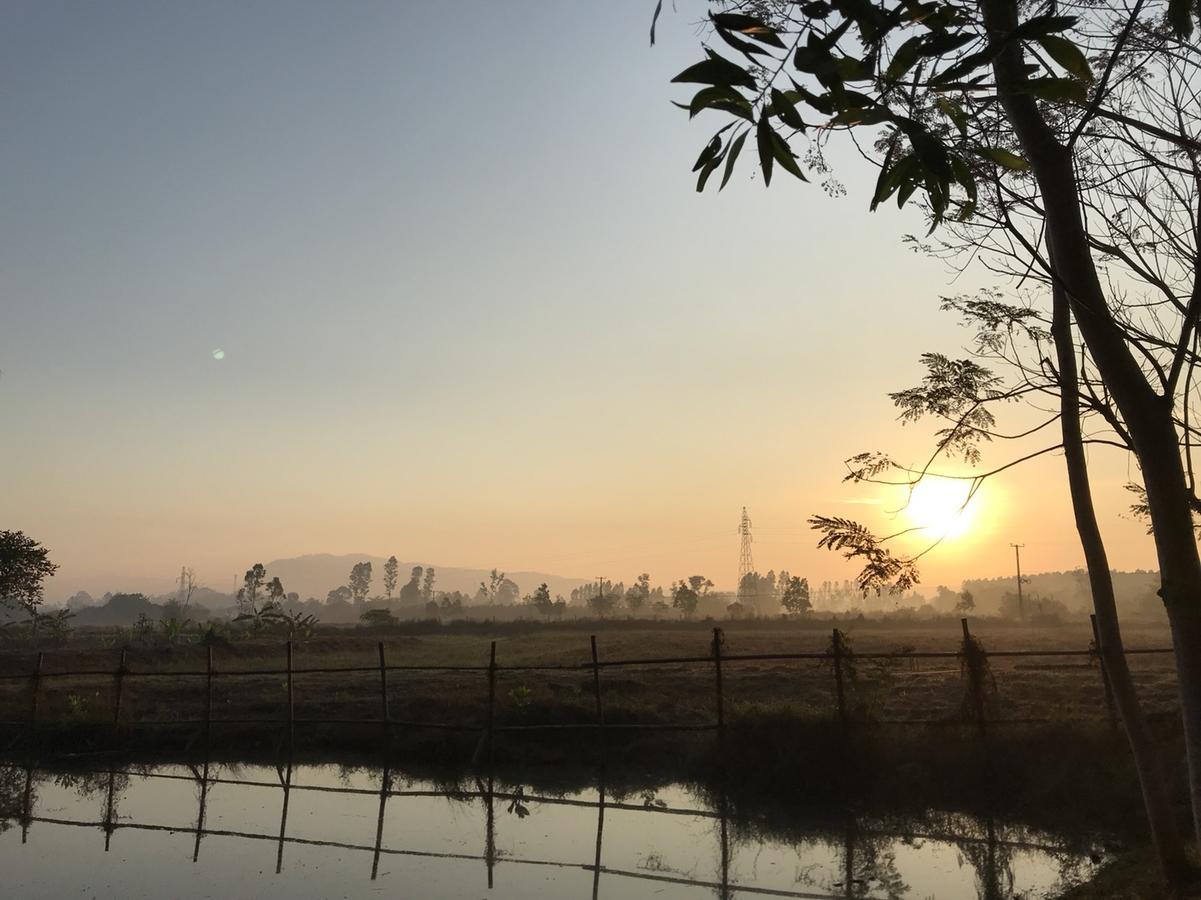 فندق ناخون نايوكفي  Koh Madan Camp المظهر الخارجي الصورة